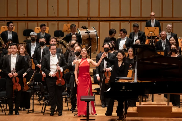 Singapore Symphony Orchestra with Han-Na Chang and Churen Li in 2022; archive photo, not the upcoming cast or performance